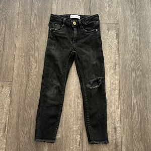 Girl Zara black distressed denim jeans 6